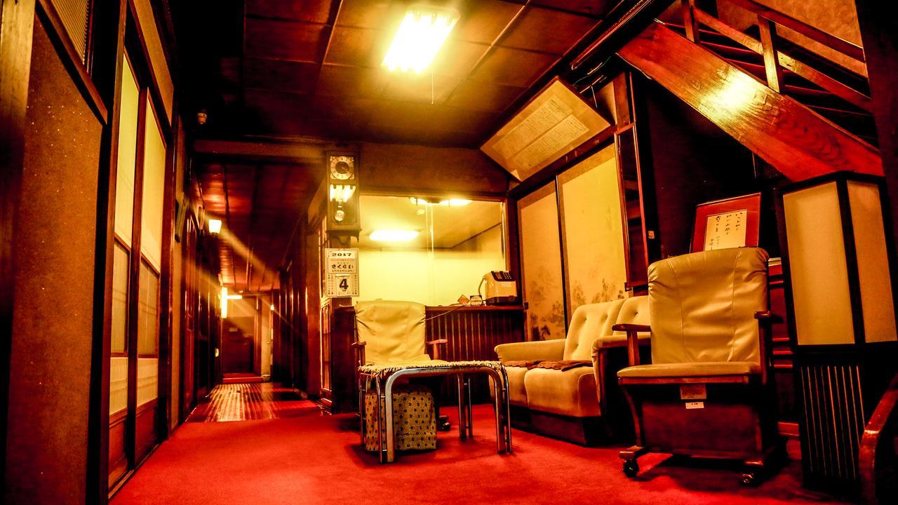 Matsubaya Guesthouse Ōmachi Exteriör bild
