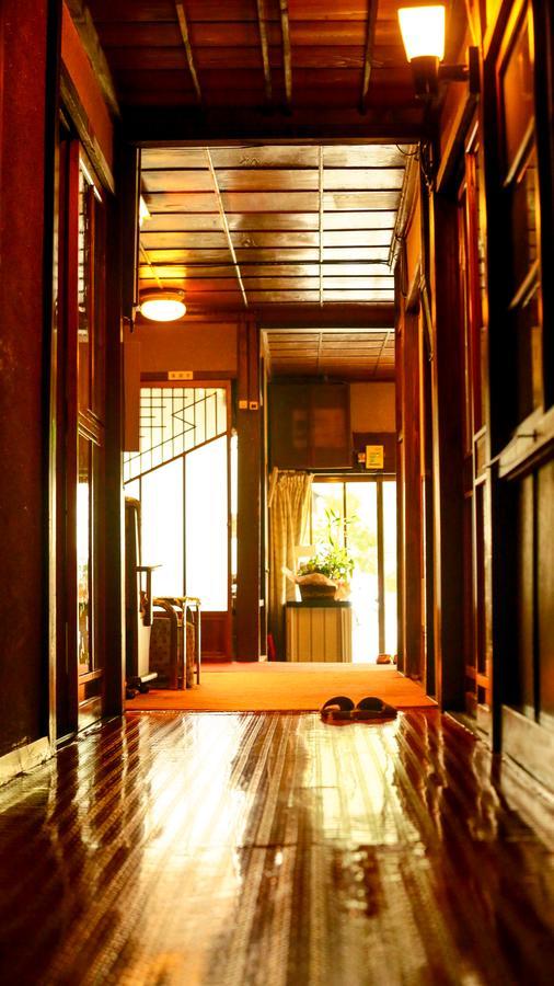 Matsubaya Guesthouse Ōmachi Exteriör bild
